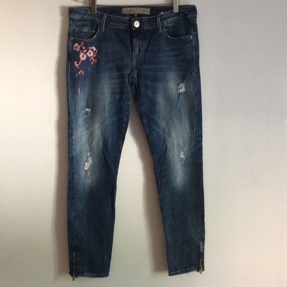 Guess Jeans - Picture 2 of 7